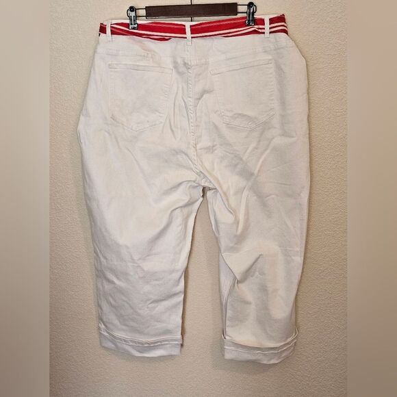 Alivia Ford Women's Capri sz 24 White Denim Cuffed Pants with Tie Belt - Picture 2 of 4